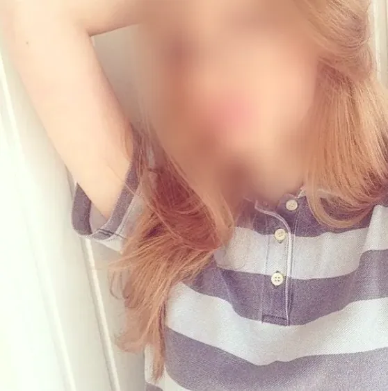 Alina, 27