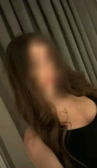 Fatma, 28