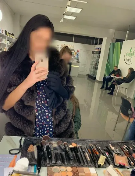 Jessica, 39