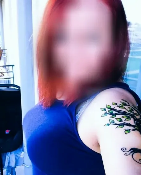 Kira, 38