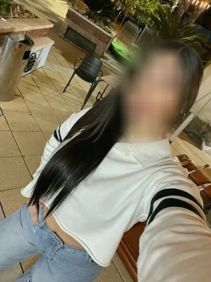 Lena, 24