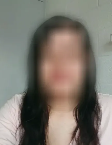 Linda, 33