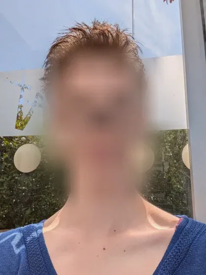 Lotta, 22