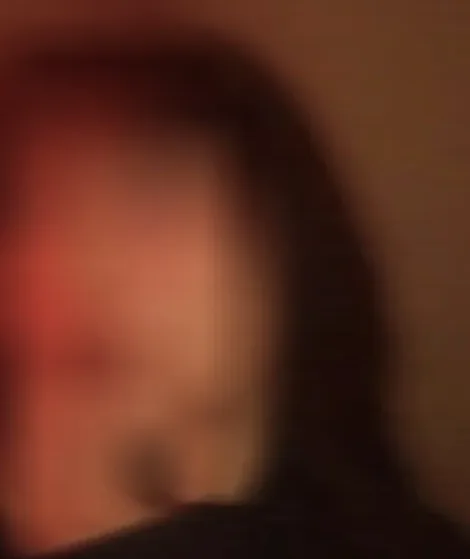 Luisa, 19