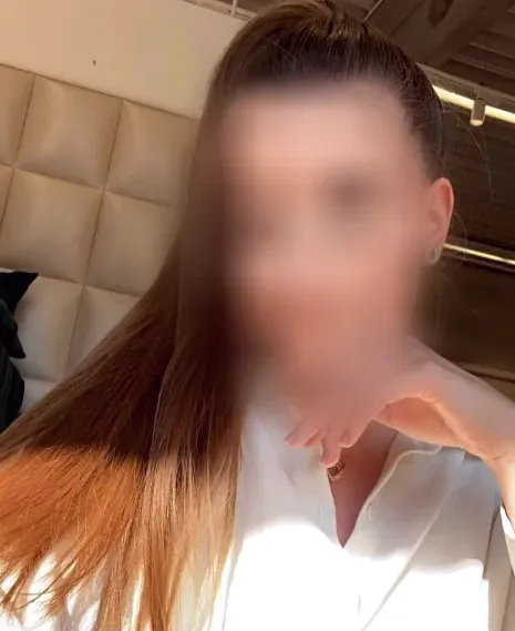Maike, 28