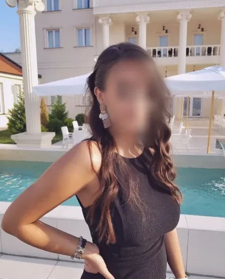Nele, 29