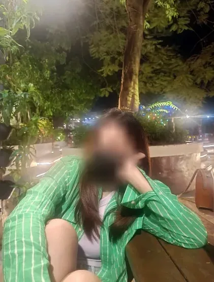 Selin, 28